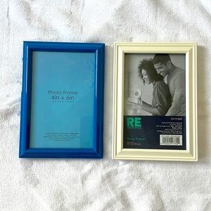 Blue and White 4x6 Frames